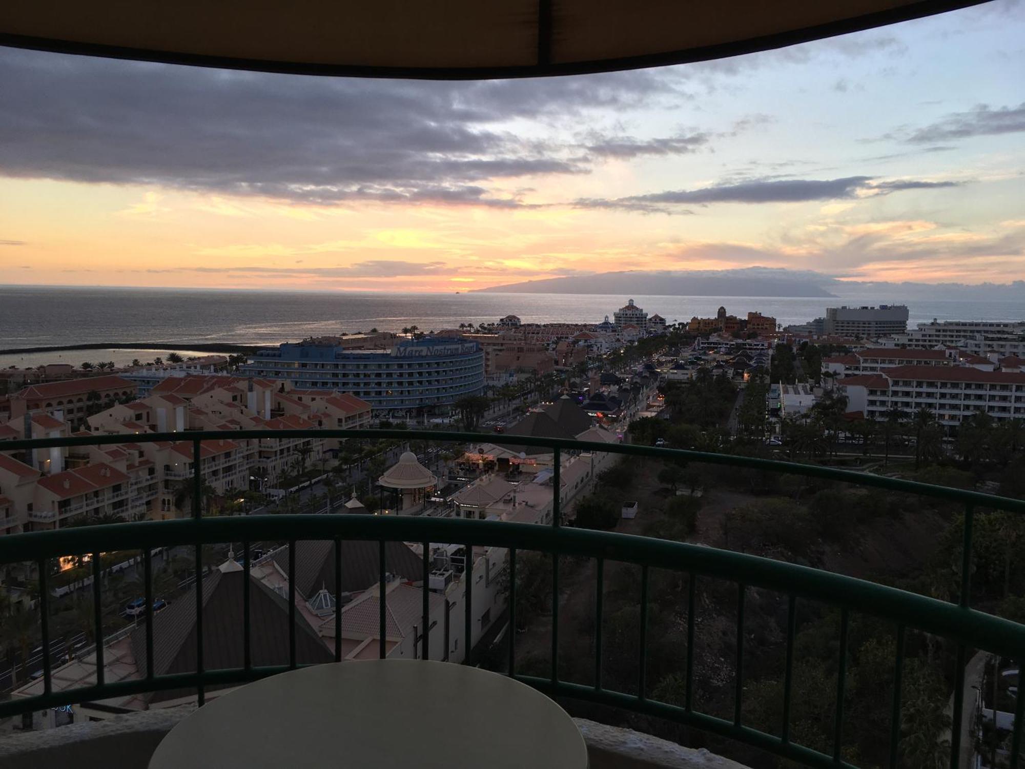 Ferienwohnung Torres Del Sol 14 Floor Ocean'S Balcony Arona  Exterior foto